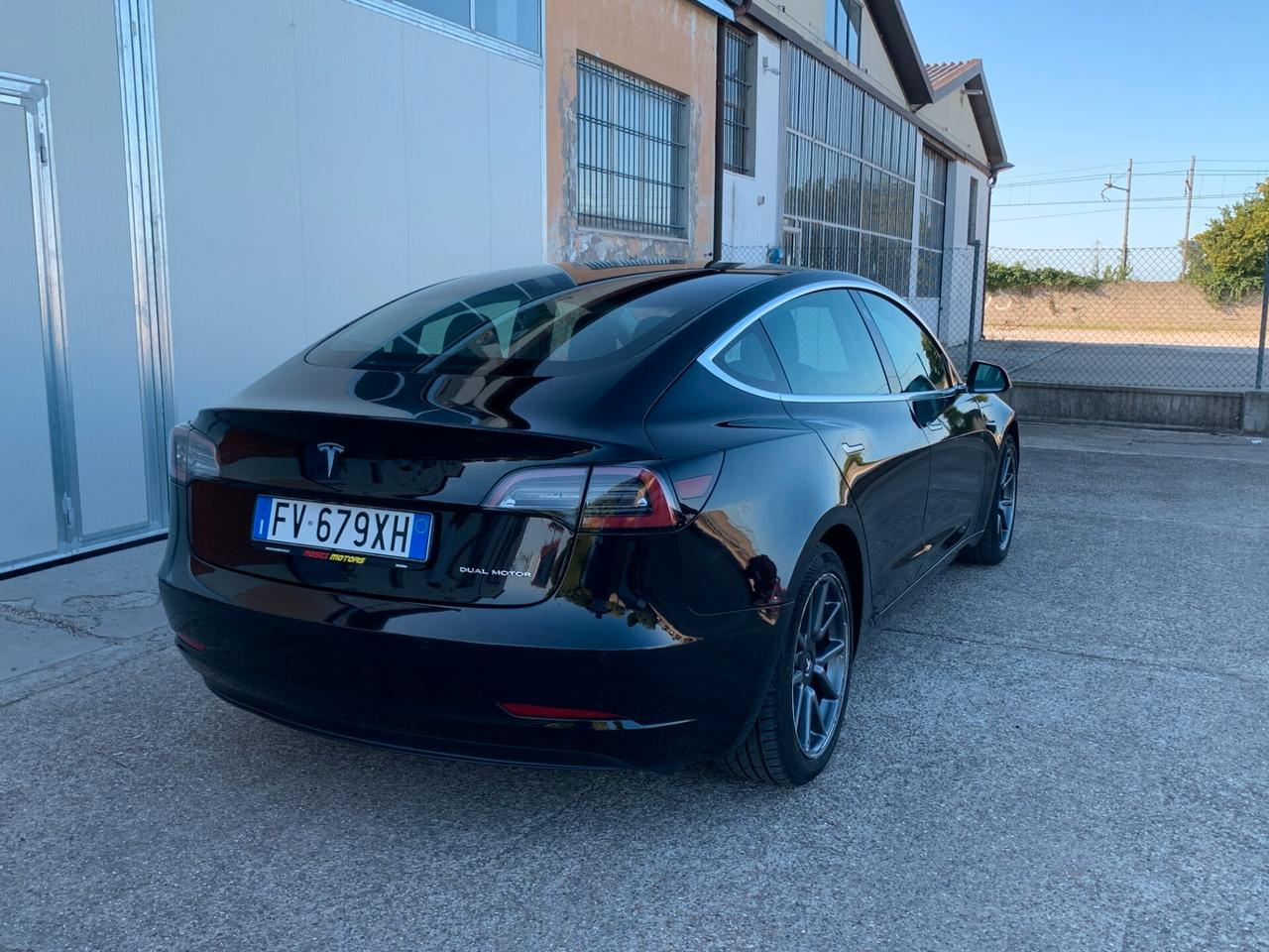 Tesla Model 3 Long Range Dual Motor AWD