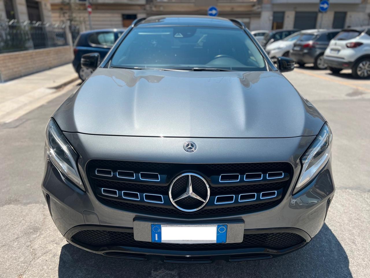 Mercedes-benz GLA 200 d 136cv SPORT auto TETTO/NIGHT/PELLE/18; PERFETTA!!