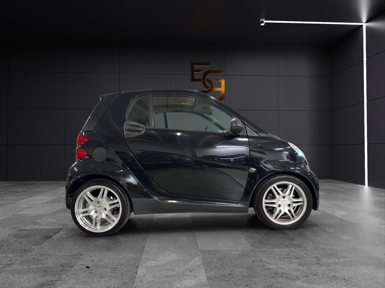 Smart ForTwo 1000 72 kW coupé BRABUS Xclusive