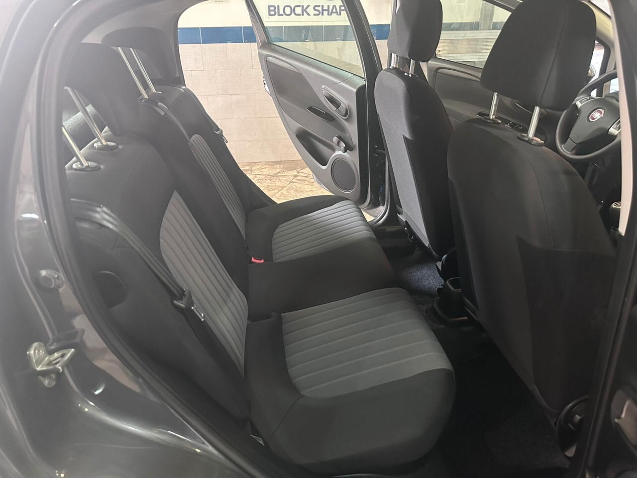 Fiat Punto 1.3 MJT II S&S 95 CV 5 porte Street