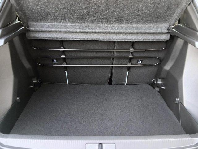 PEUGEOT 2008 GT Hybrid Autocarro N1 145 e-DCS6