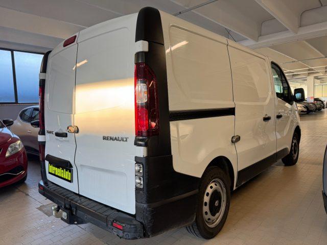 RENAULT Trafic T27 1.6 dCi IVA / MOTORE NUOVO