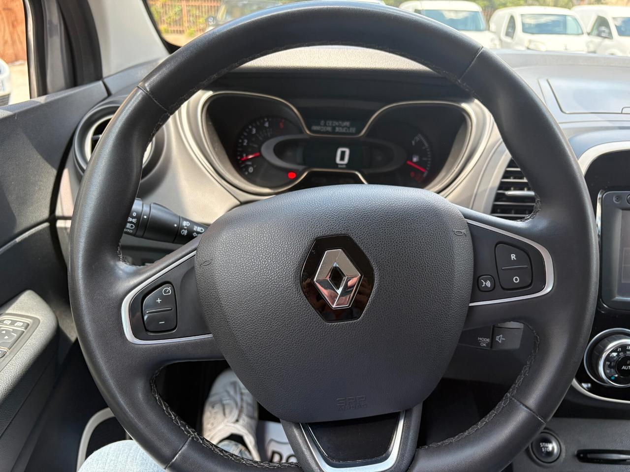 Renault Captur dCi 8V 90 CV EDC Start&Stop Energy Intens