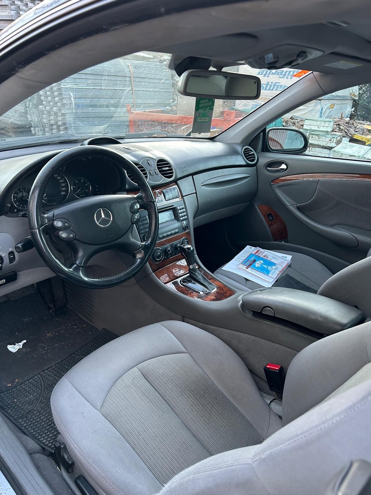 Mercedes-benz CLK 220 CDI cat Avantgarde catena rotta