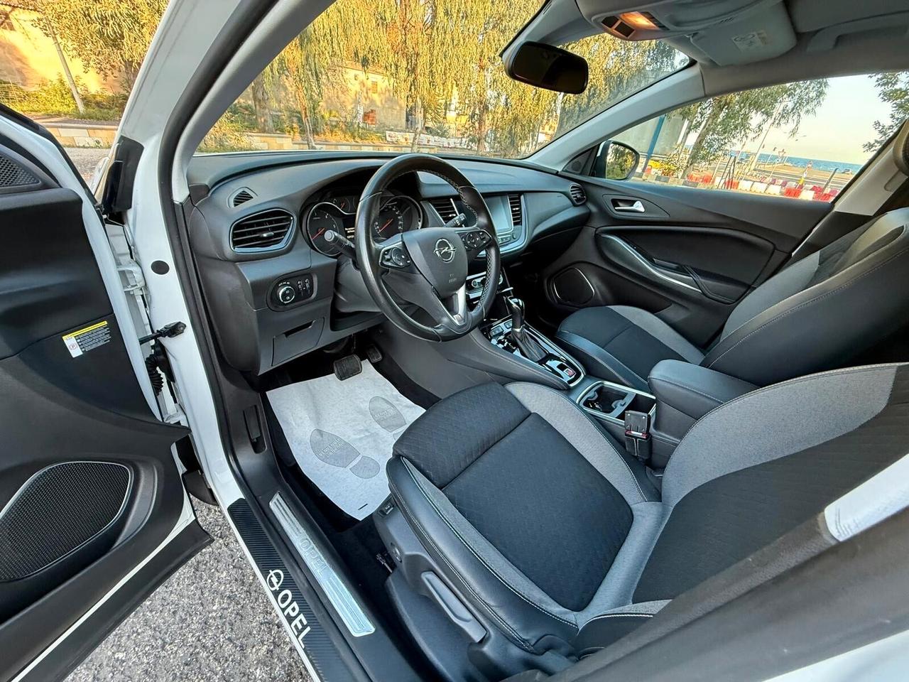 OPEL GRANDLAND X 1.5 CDI ECOTEC INNOVATION