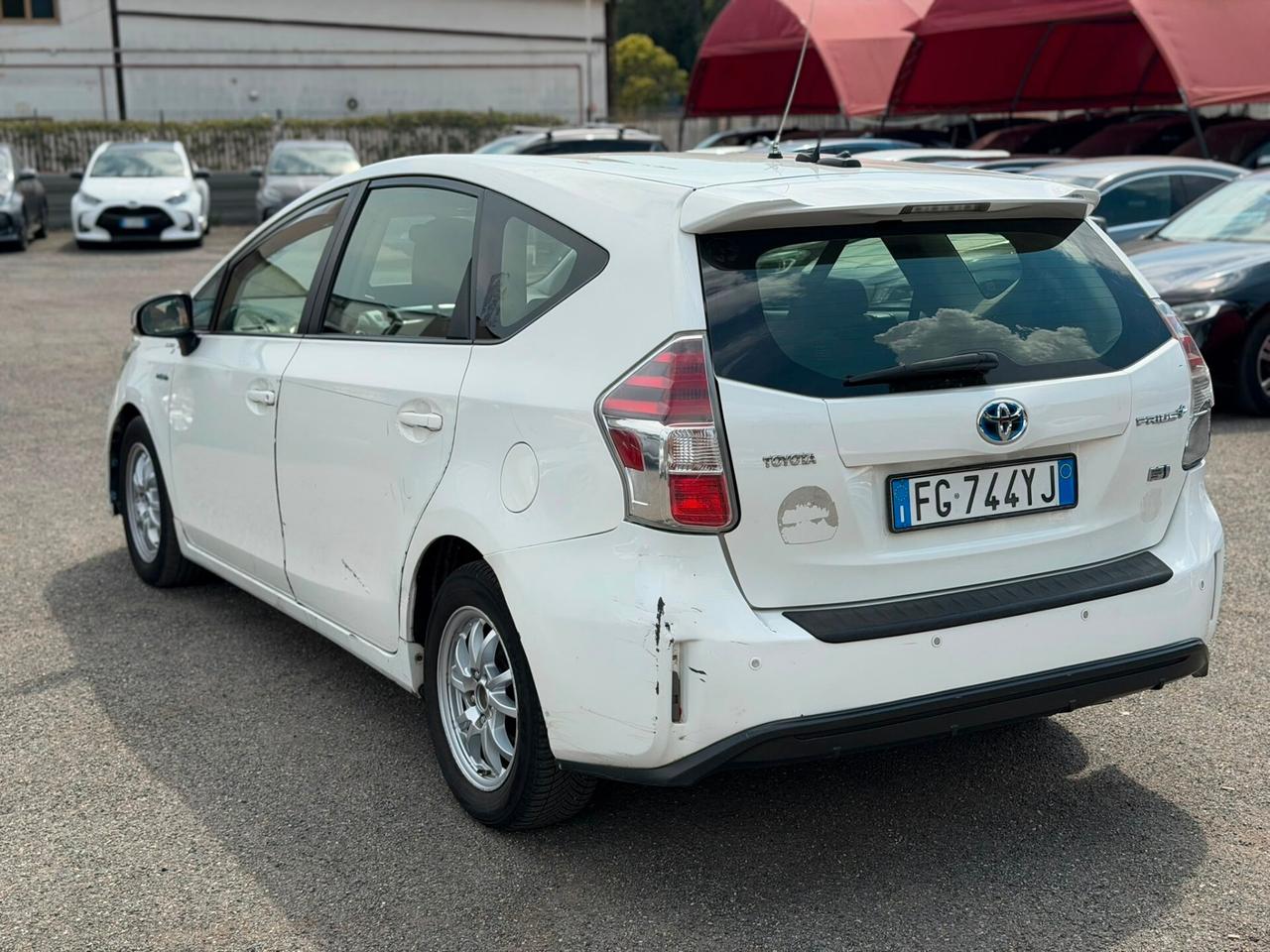 Toyota Prius Prius+ 1.8 Lounge