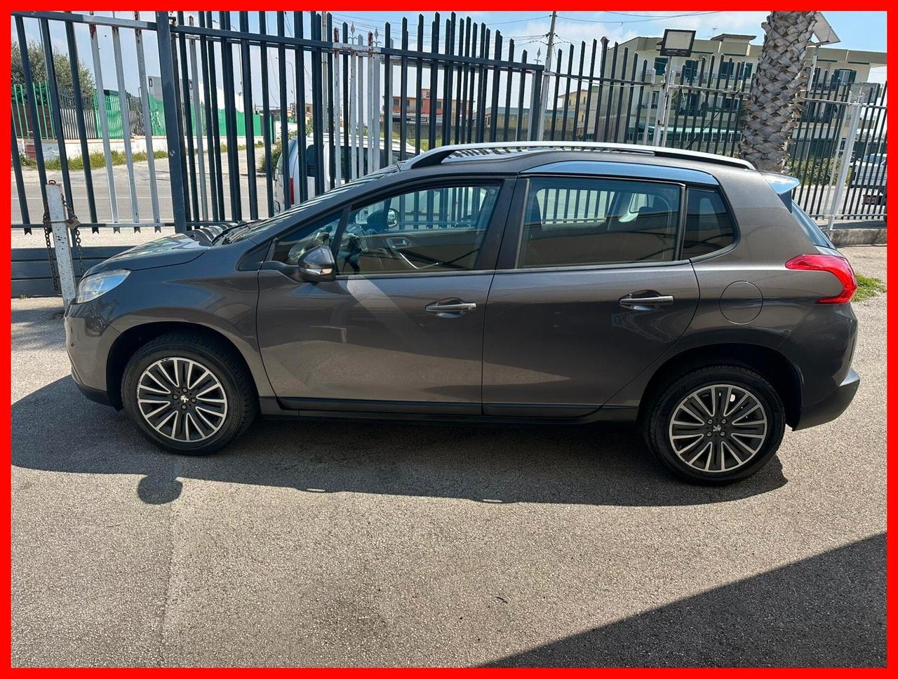 Peugeot 2008 1.2 benzina con 50mila km