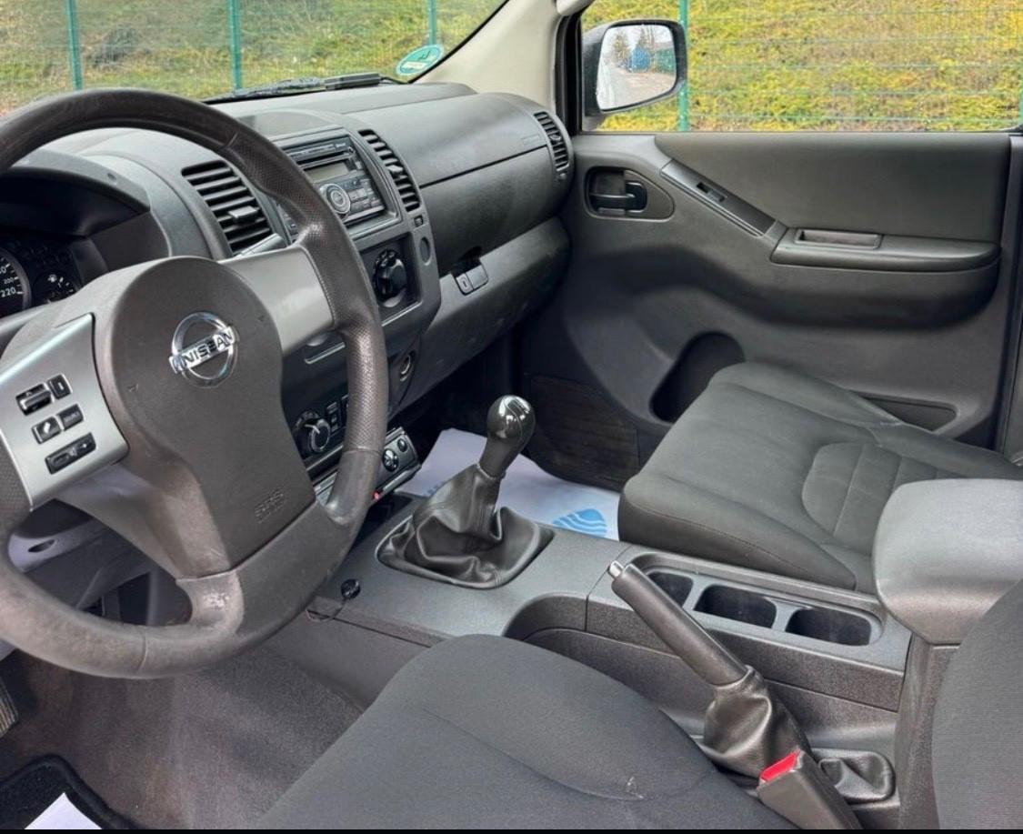 Nissan Navara 2.5 dCi 2 porte King Cab WoRK * Restyling
