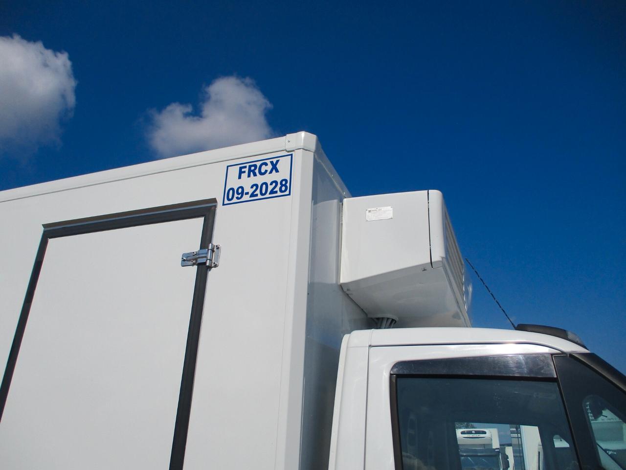 Iveco Daily 35C15 3000 150CV FRIGO ATP FRCX 09/2028 7 PEDANE