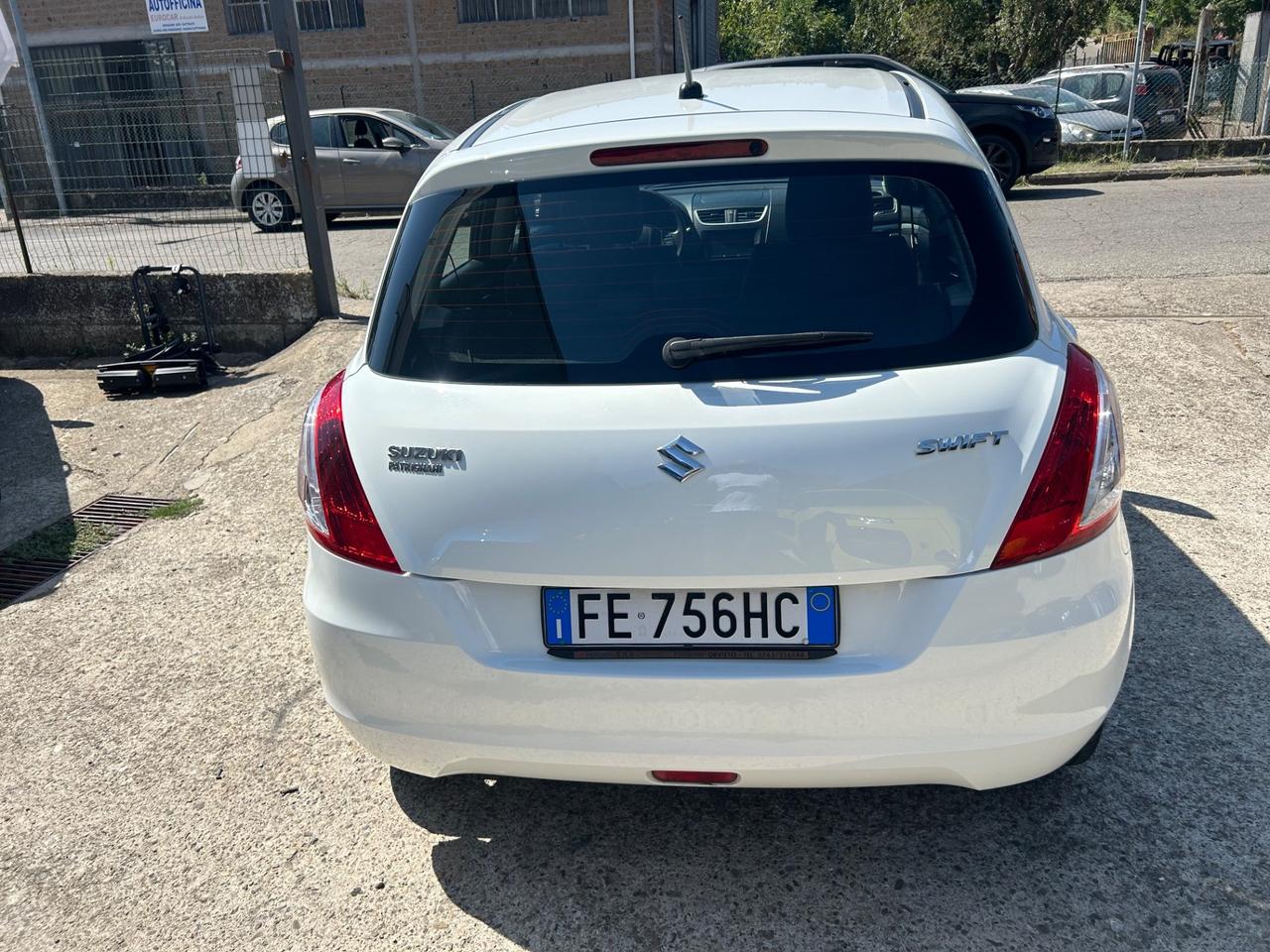 Suzuki Swift 1.2 VVT 5 porte B-Cool GPL