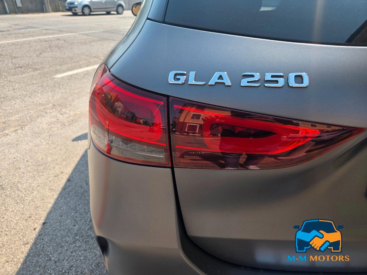 Mercedes GLA 250 Premium 4matic