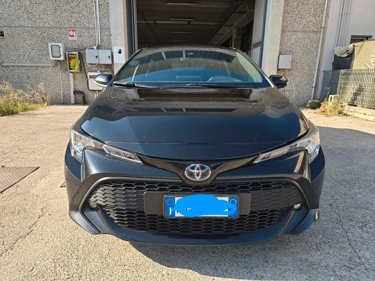 Toyota Corolla Touring Sports 1.8 Hybrid Business