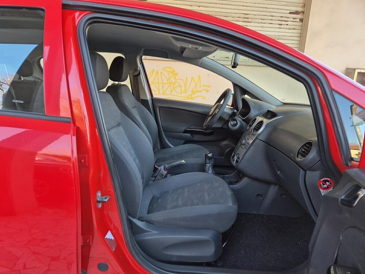 Opel Corsa 1.2 5 porte Edition DA VETRINA NEOPATENTATI OFFERTA VALIDA FINO AL 22/04/2025