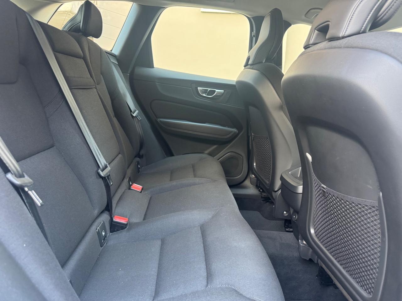 Volvo XC 60 XC60 B4 (d) AWD automatico Core