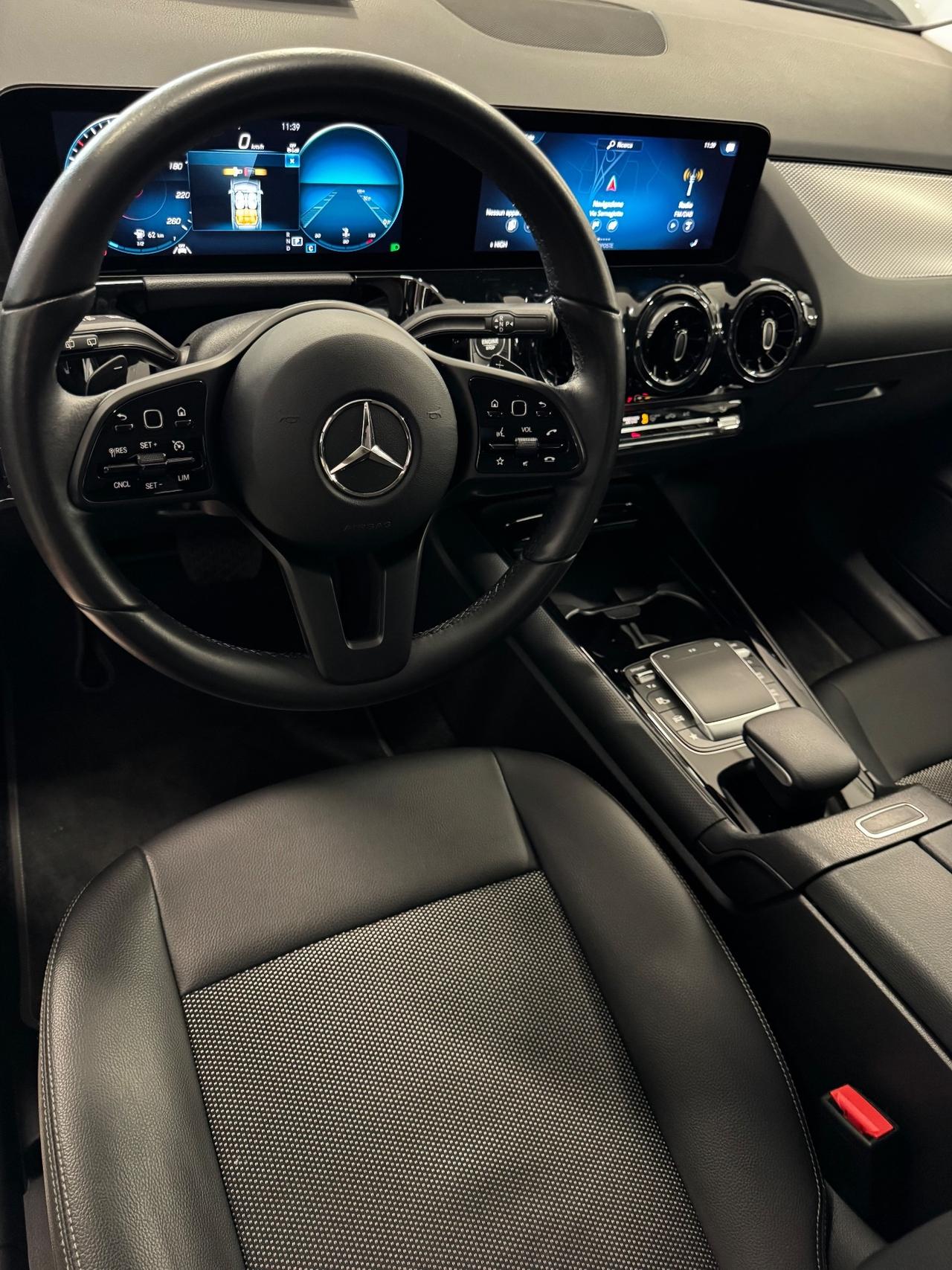 Mercedes-benz GLA 200 Automatic Executive