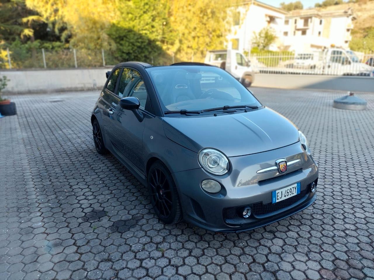 Abarth 500 C 1.4 Turbo T-Jet Cabrio