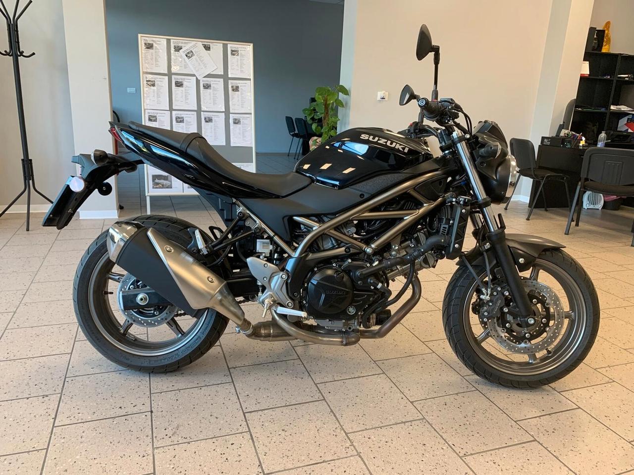 Suzuki SV 650 km 0 Unicoprop.