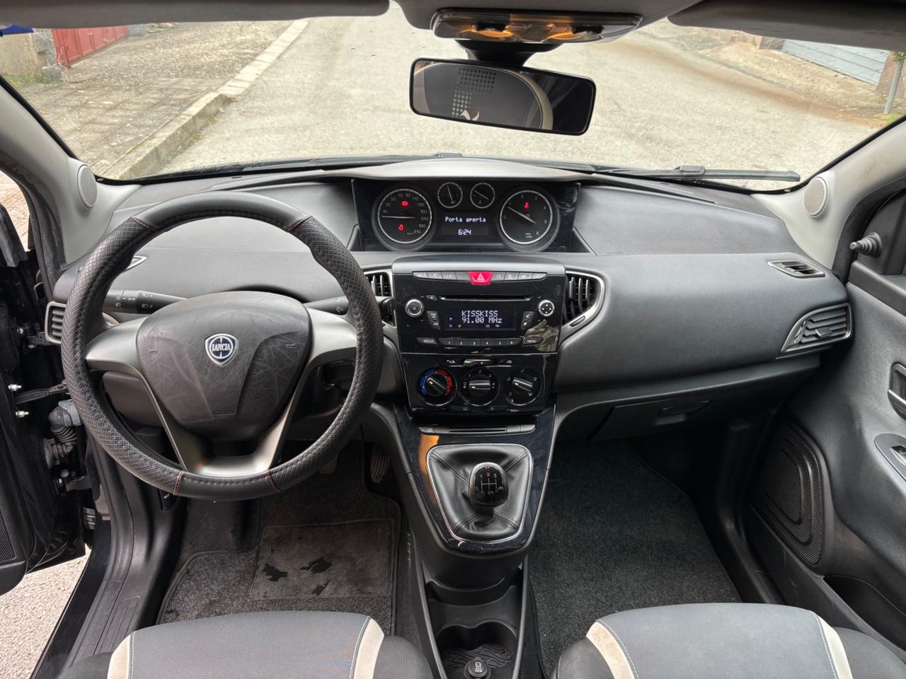 Lancia Ypsilon 1.3 MJT 16V 95 CV 5 porte S&S Elefantino