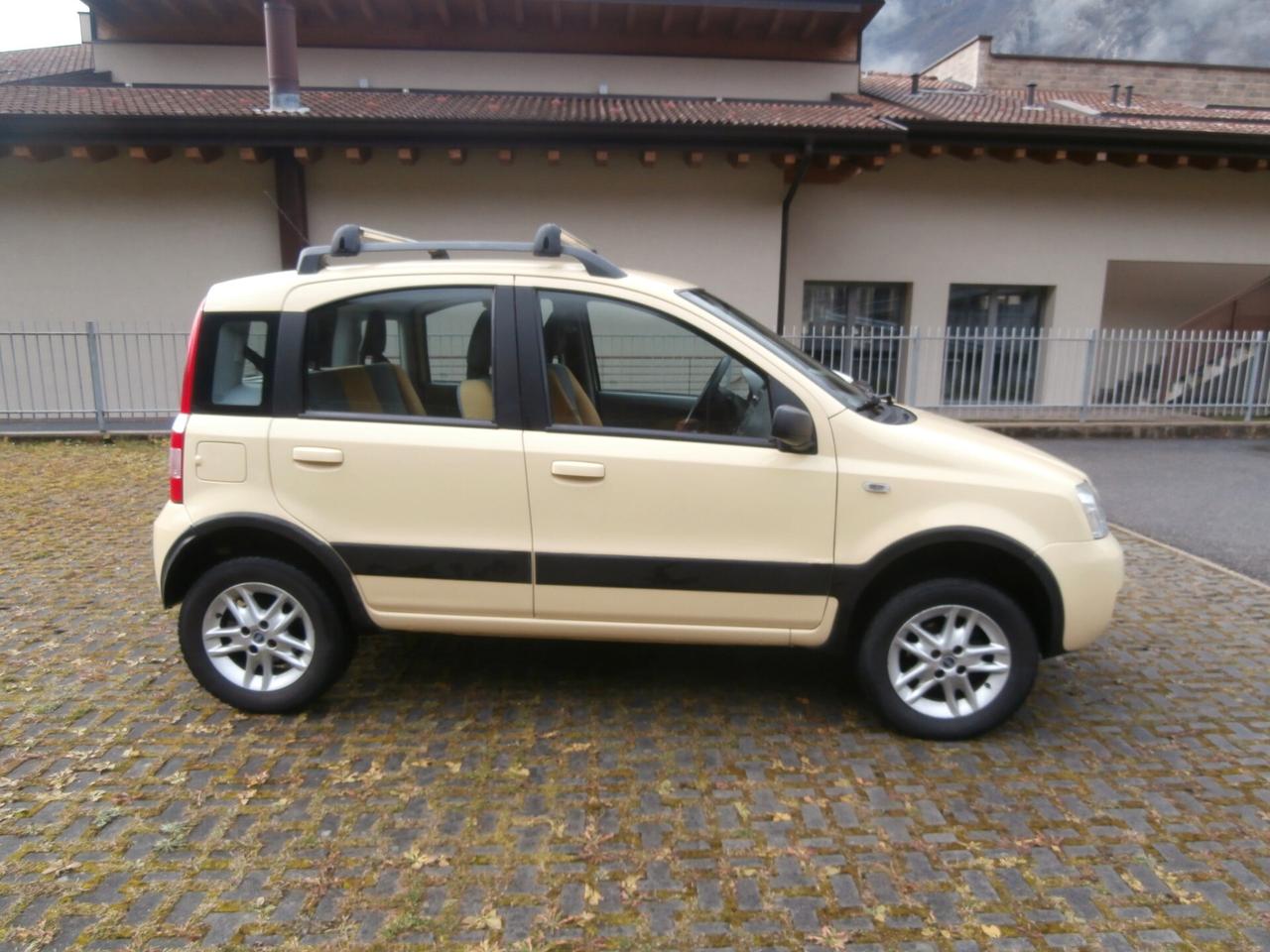 Fiat Panda 1.2 4x4 Climbing