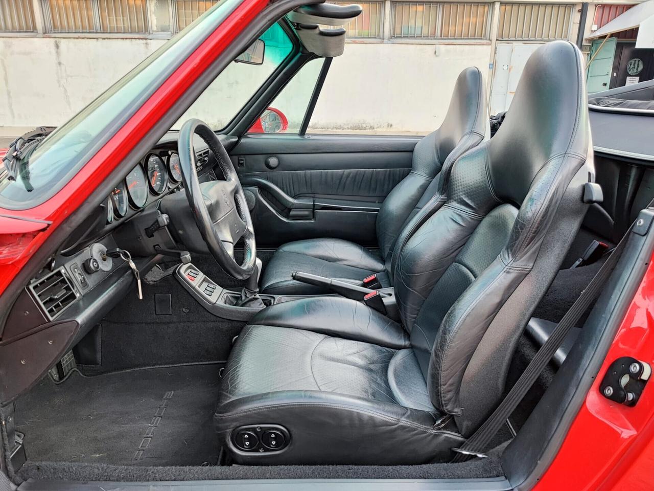 Porsche 911 Carrera 4 cat Cabriolet Varioram