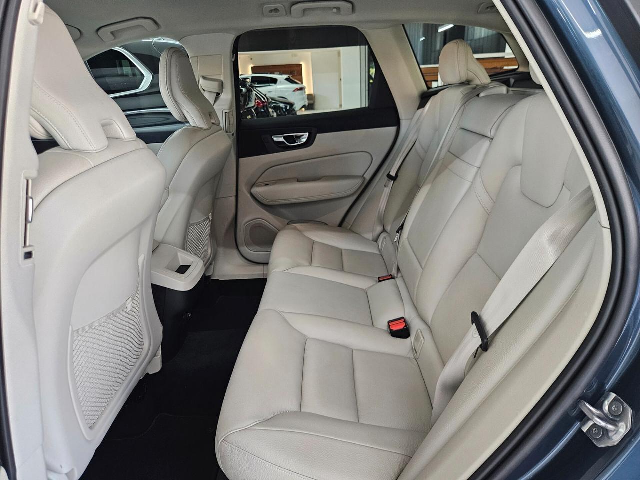 Volvo XC60 2.0 t4 geartronic my20 - IVA ESPOSTA