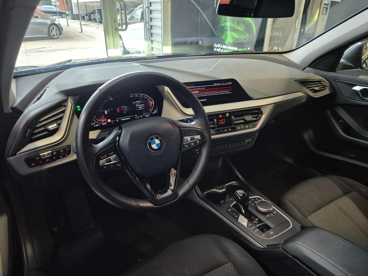 Bmw 116 116i 5p. Business Advantage