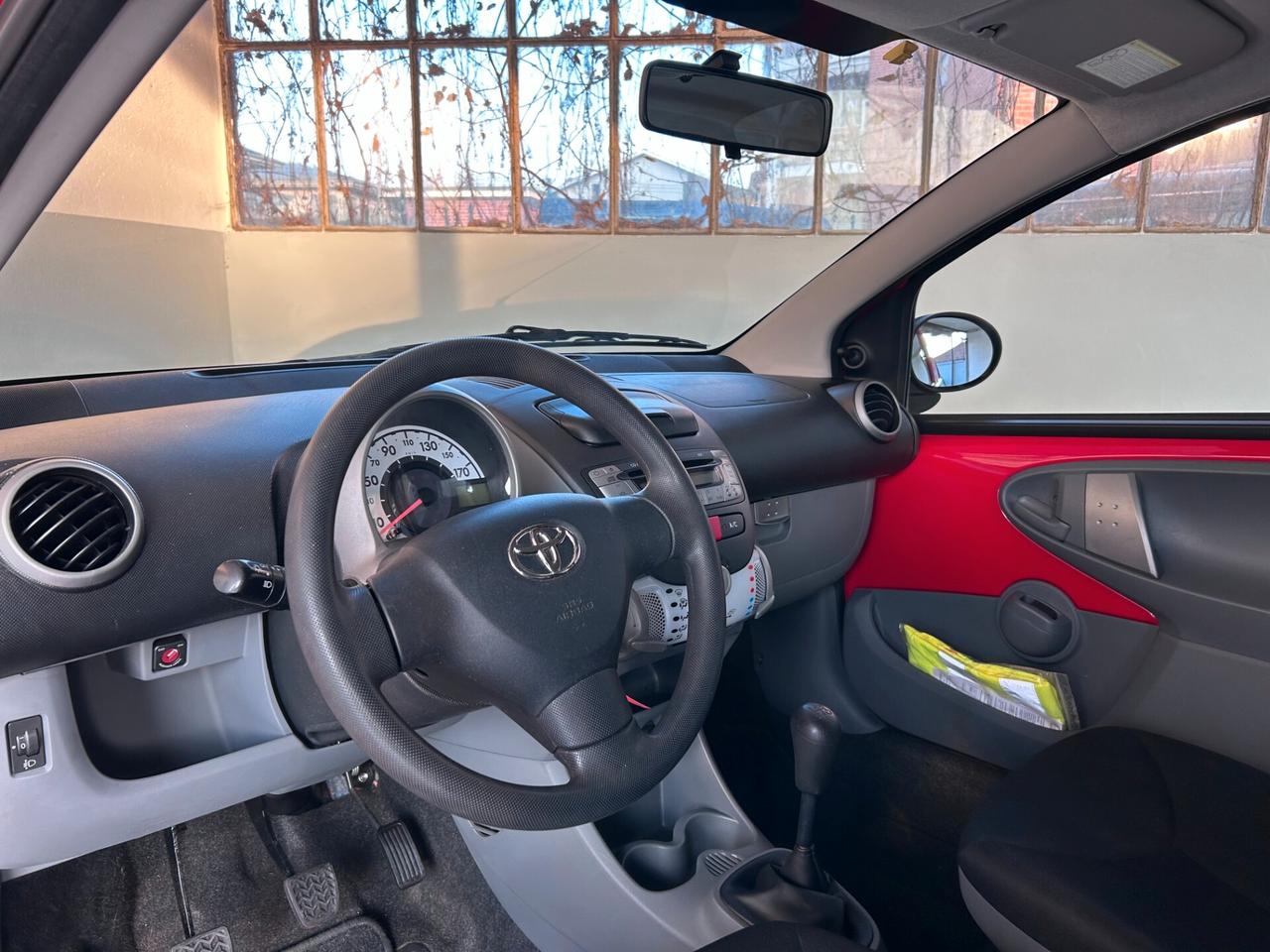 Toyota Aygo 1.0 12V VVT-i 3 porte Now