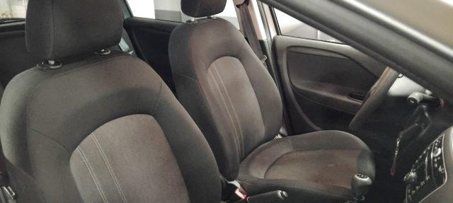 FIAT Punto 1.2 8V 5 porte Street