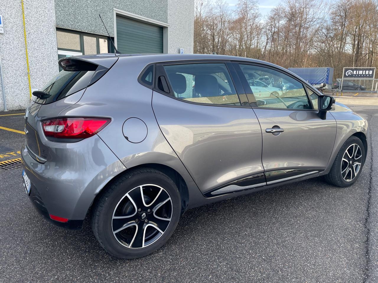 Renault Clio 1.2 75CV 5 porte*Navi*Neopatentati*