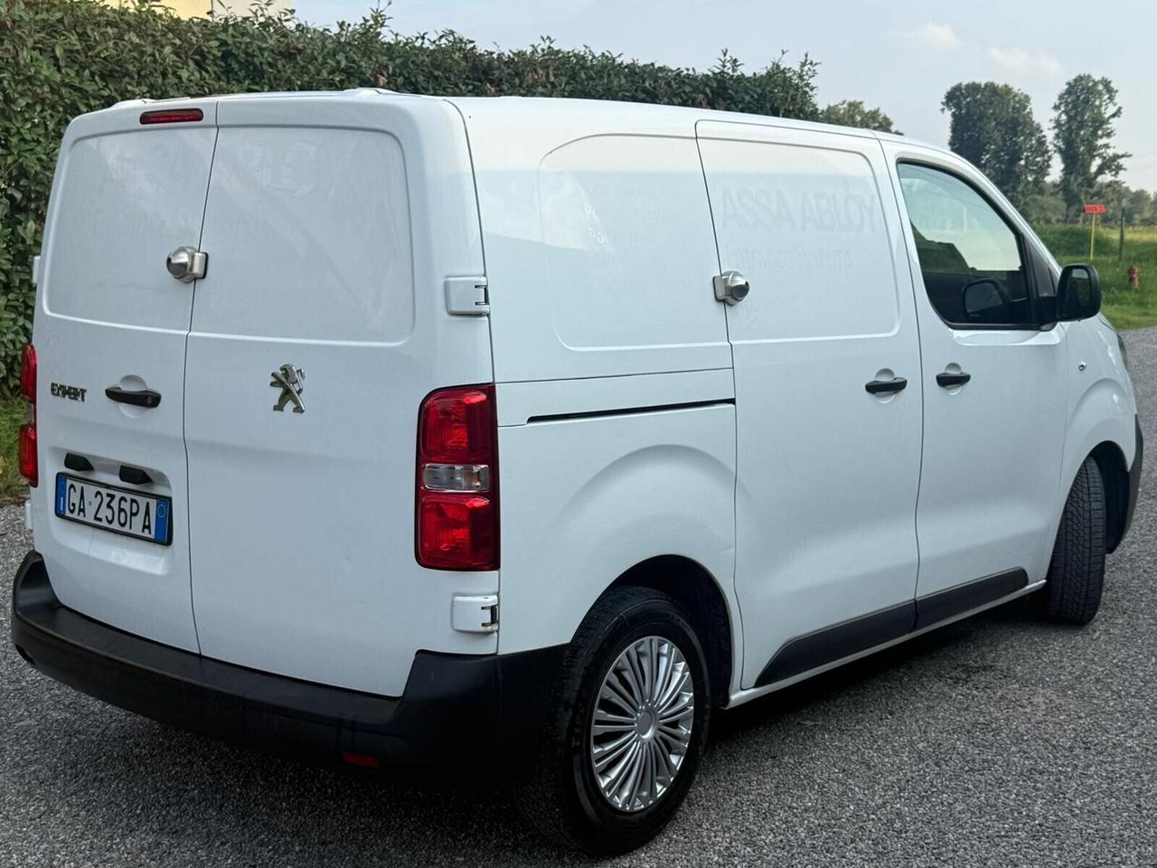 Peugeot Expert 180 S&S EAT8 PC-TN Furgone Premium Compact