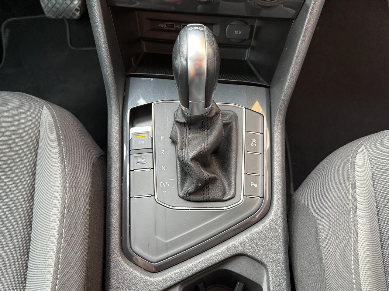 VW Tiguan 2.0 TDI *DSG 150CV NAVI CARPLAY - 2019