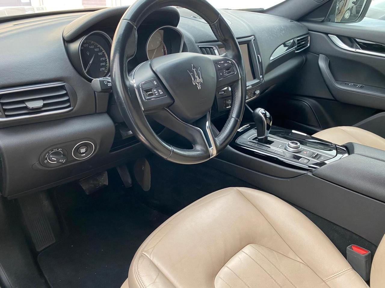 Maserati Levante V6 Diesel 275 CV AWD Granlusso
