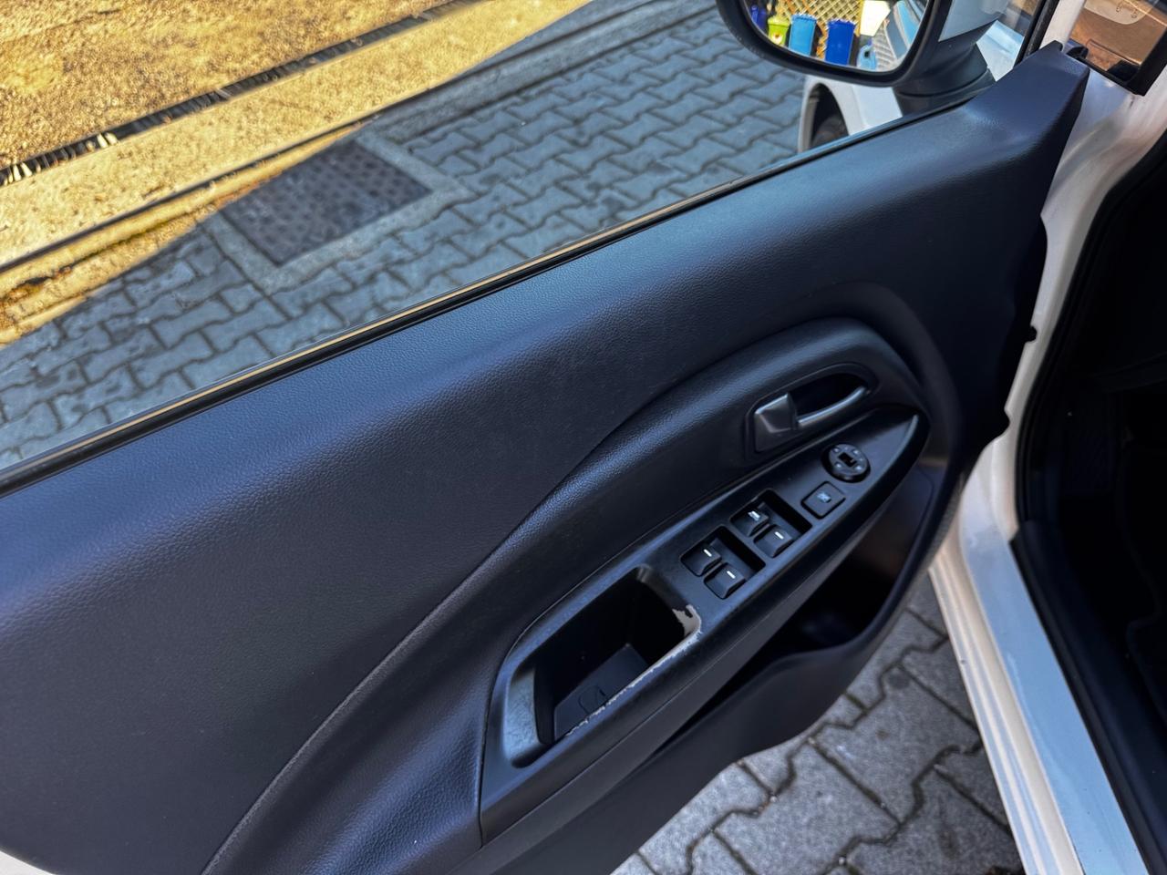 Kia Rio 1.2 CVVT 5p. EX PLUS neopatentato