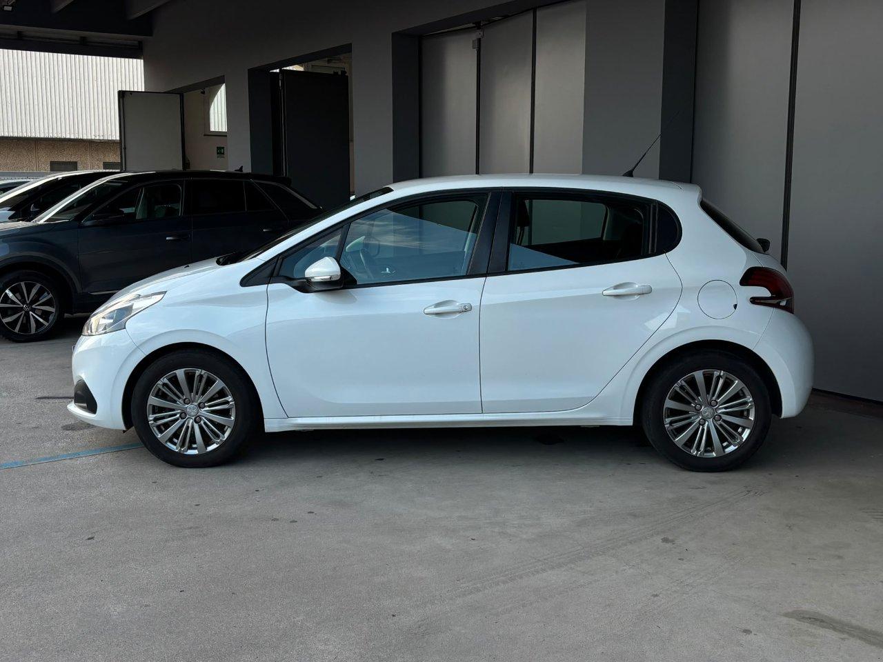 Peugeot 208 5 Porte 208 5p 1.2 puretech Allure gpl 82cv
