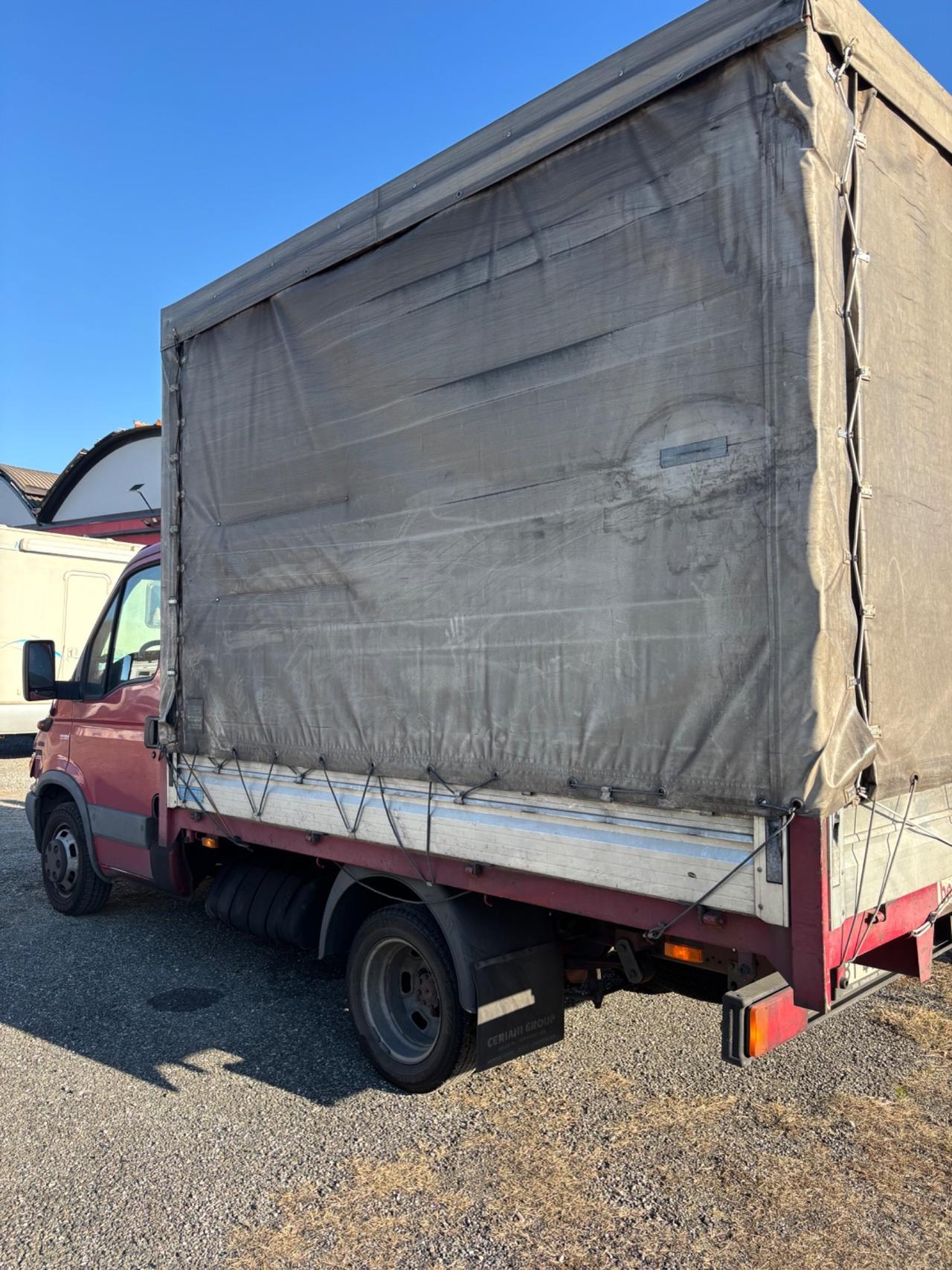 Daily Iveco centinato del 2001 in saldo 410