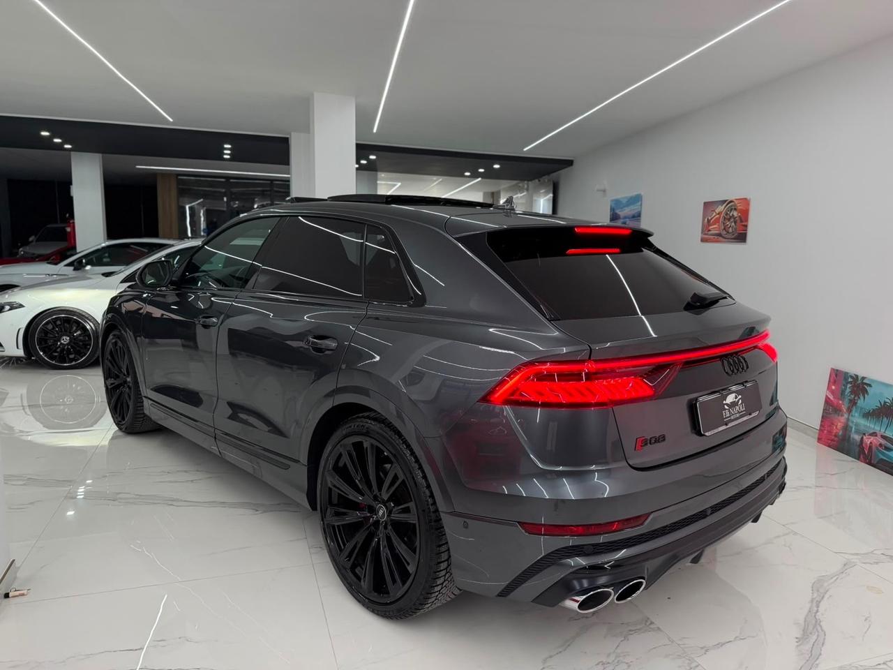 Audi Q8 SQ8 TFSI quattro tiptronic