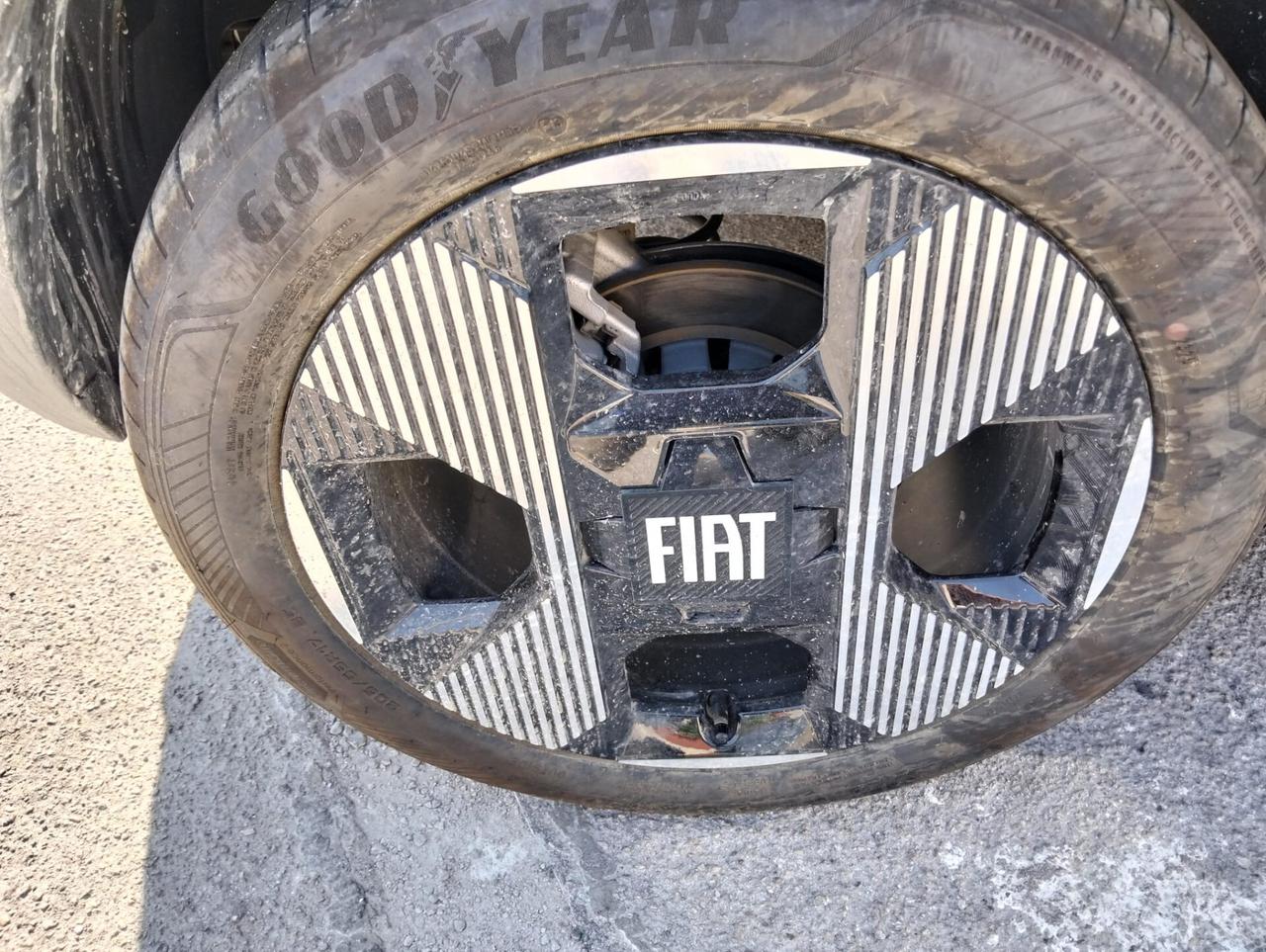 Fiat Grande Panda 1.2 Hybrid 110cv 2025 SINISTRATA