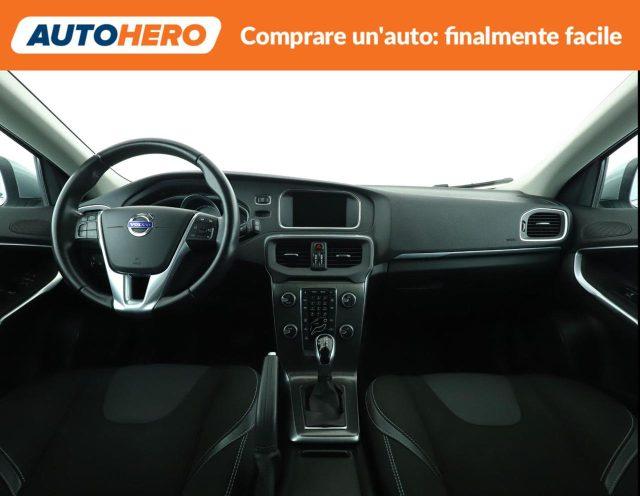 VOLVO V40 D3 Geartronic Momentum