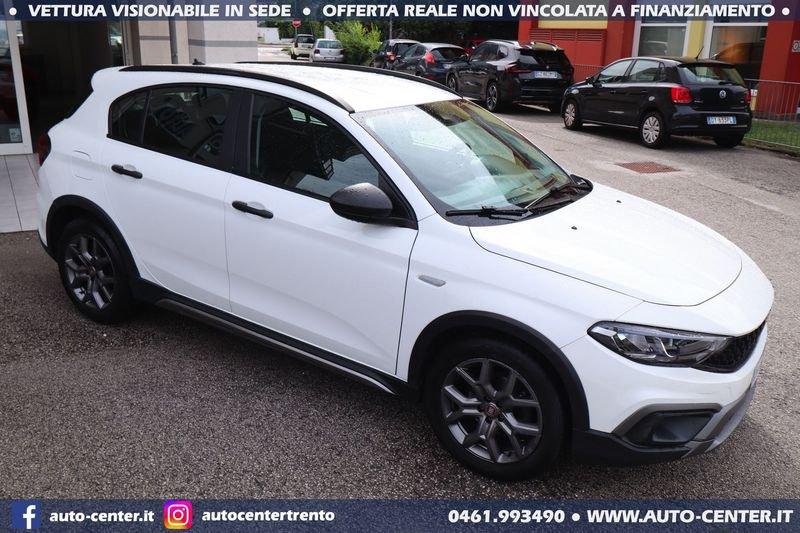 FIAT Tipo Cross 1.0 100cv City Cross Hatchback