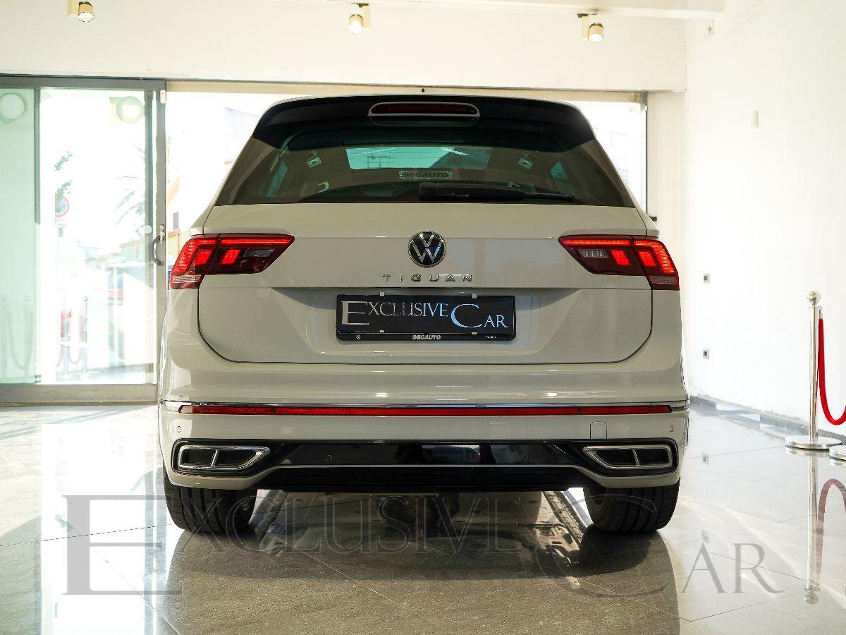 VOLKSWAGEN - Tiguan - 2.0 TDI 150CV R-Line
