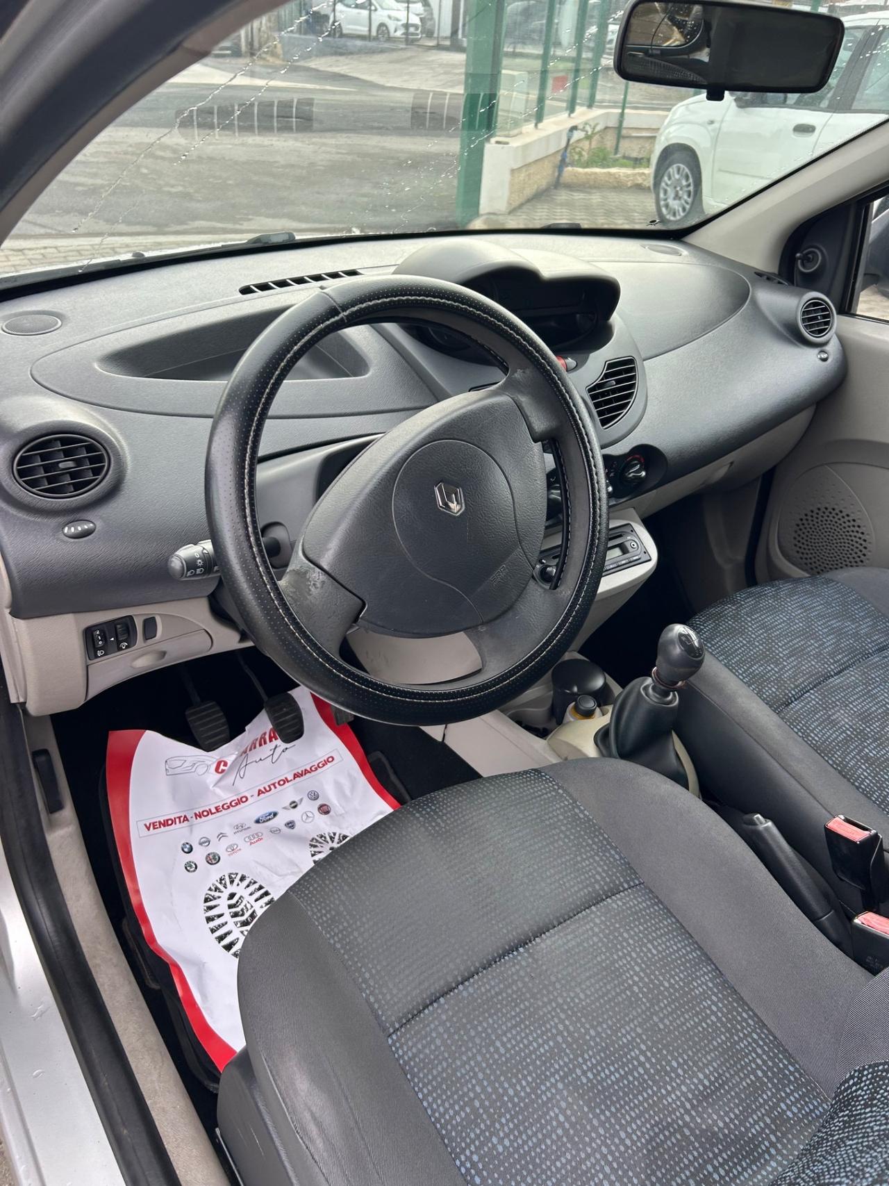 Renault Twingo 1.2 16V TCE Dynamique