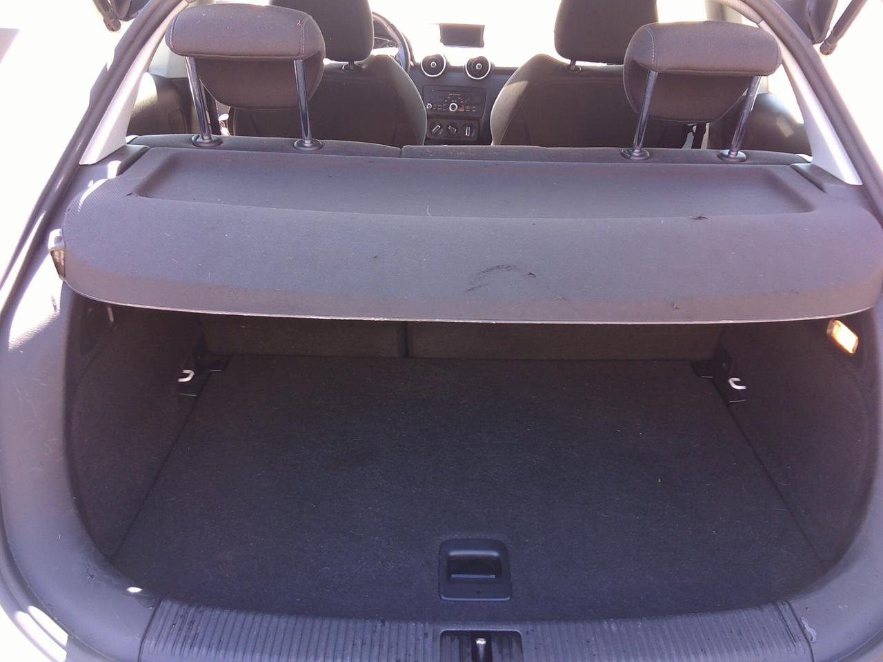 Audi A1 1.6 TDI 105 CV Ambition 12/10