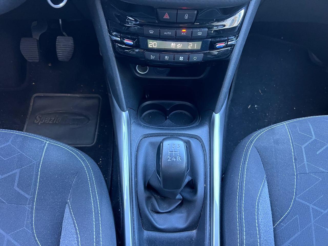 Peugeot 2008 Active 1.2 PureTech 82 #6660