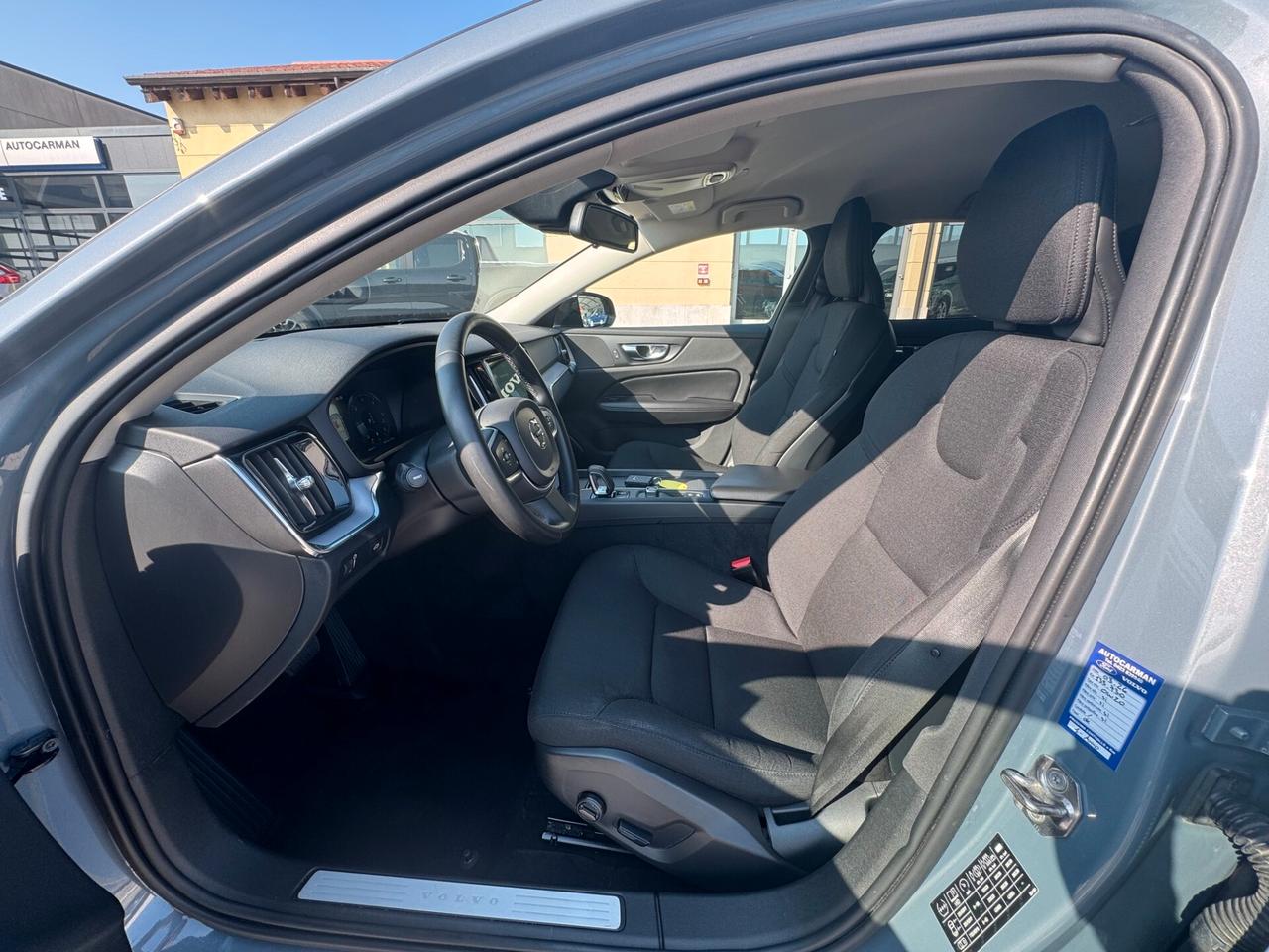 Volvo V60 B4 Geartronic Momentum Business