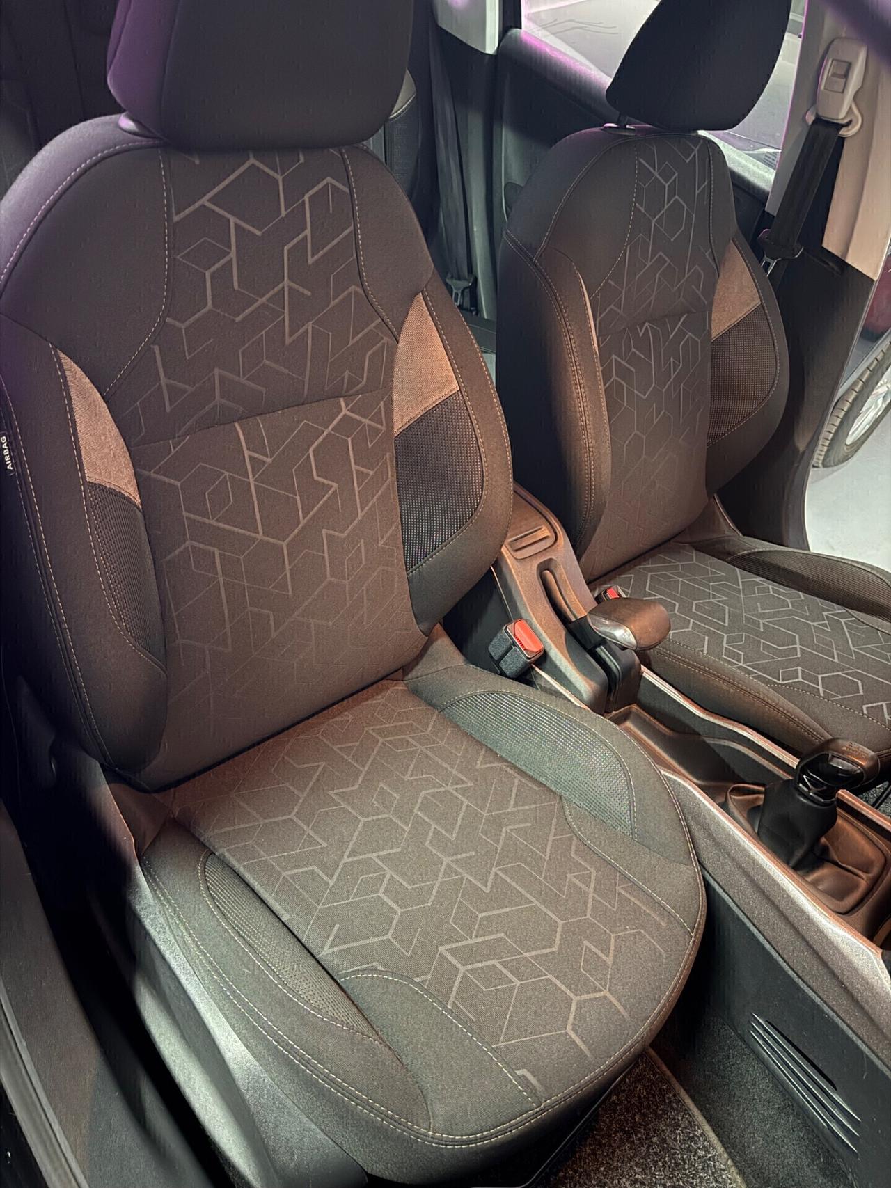 Peugeot 2008 BlueHDi 100 Active