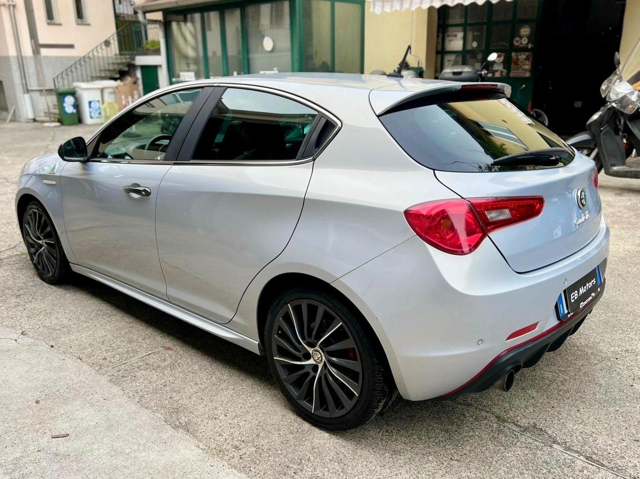 Alfa Romeo Giulietta TBI Quadrifoglio Verde TCT