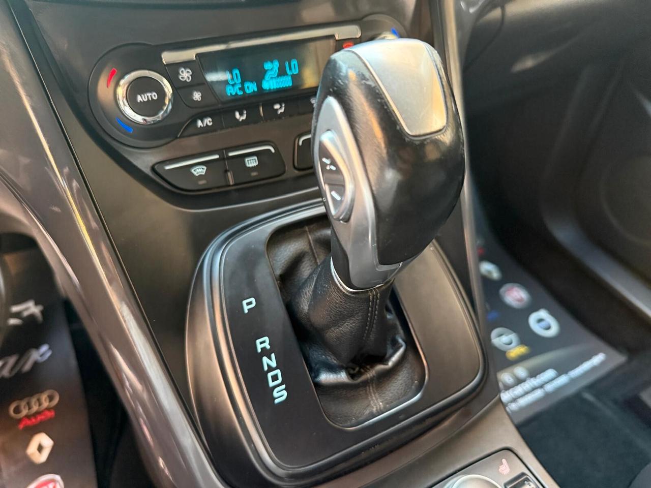 FORD KUGA TITANIUM 2.0 POWERSHIFT 140CV PELLE NAVI CAM ANNO 2014