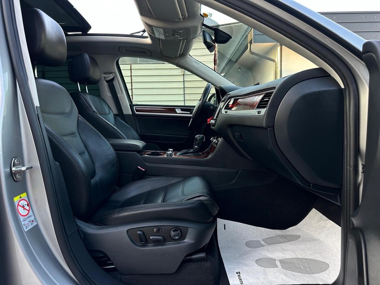 Volkswagen Touareg 3.0 TSI Tiptronic Hybrid