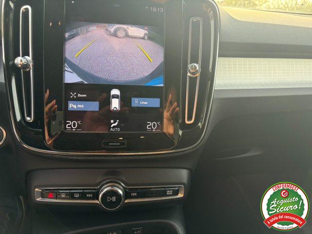 VOLVO XC40 T2 Geartronic Momentum