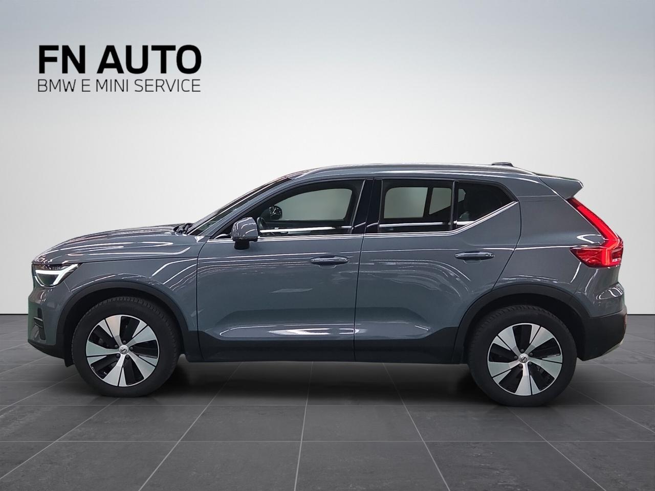 Volvo XC40 B4 AWD automatico Plus Bright